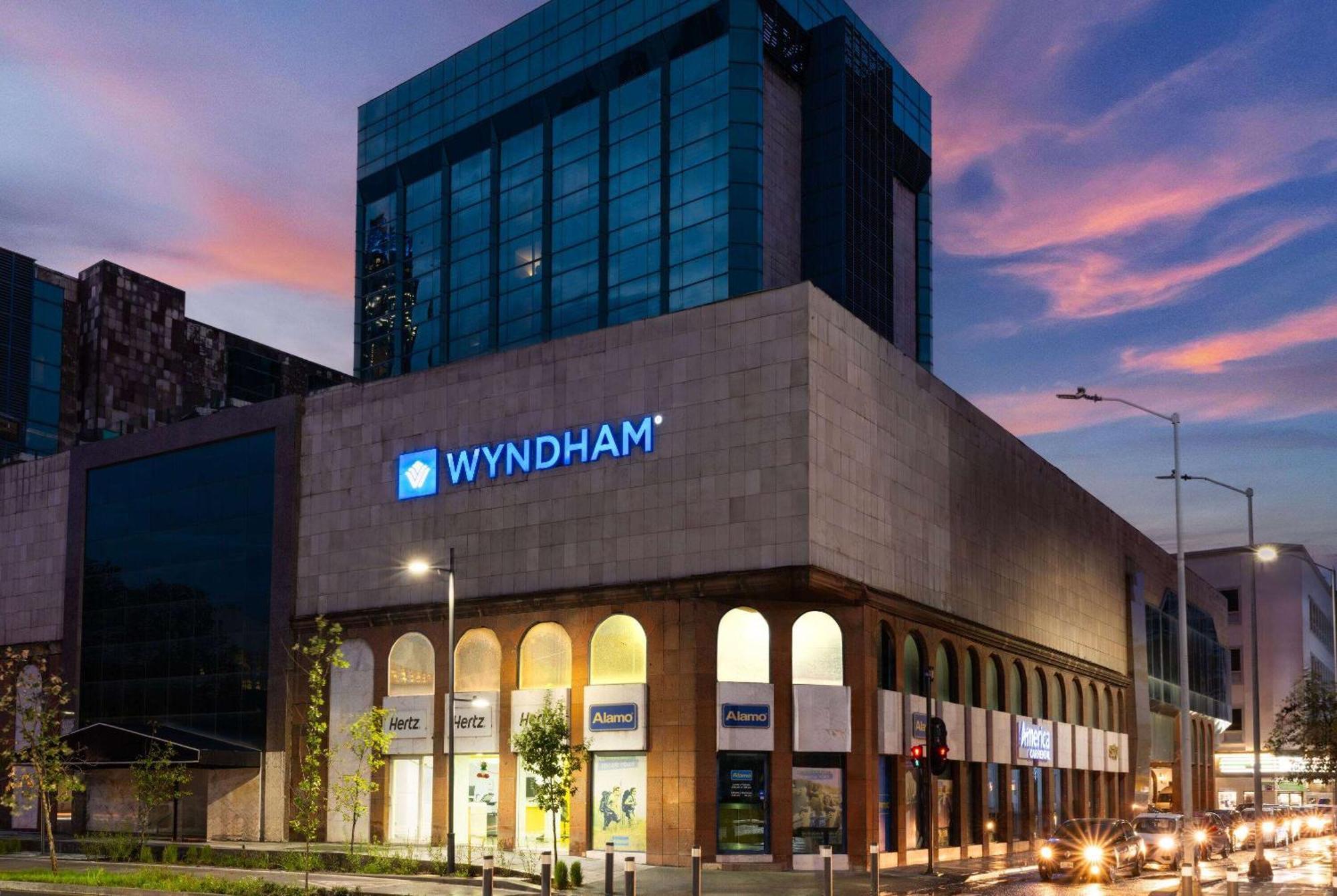 Hotel Wyndham Monterrey Ambassador Centro Exterior foto